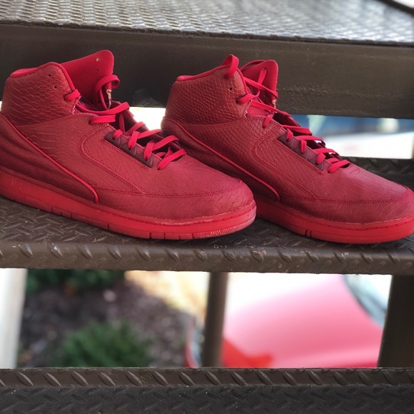 Red October Nike Pythons - Picture 2 of 5